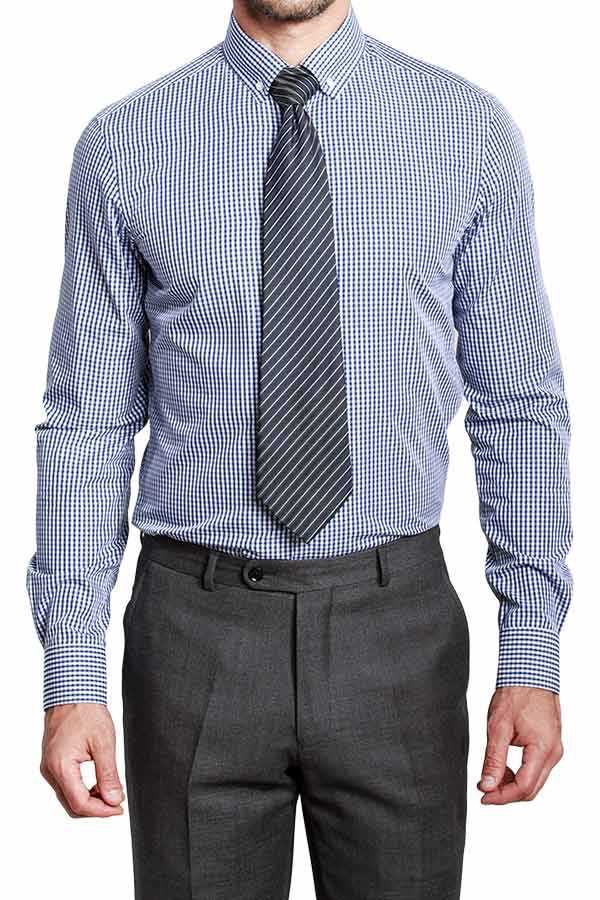 蓝白小格纹衬衫